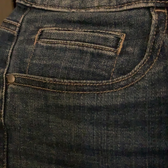 Jeans - Picture 5 of 11